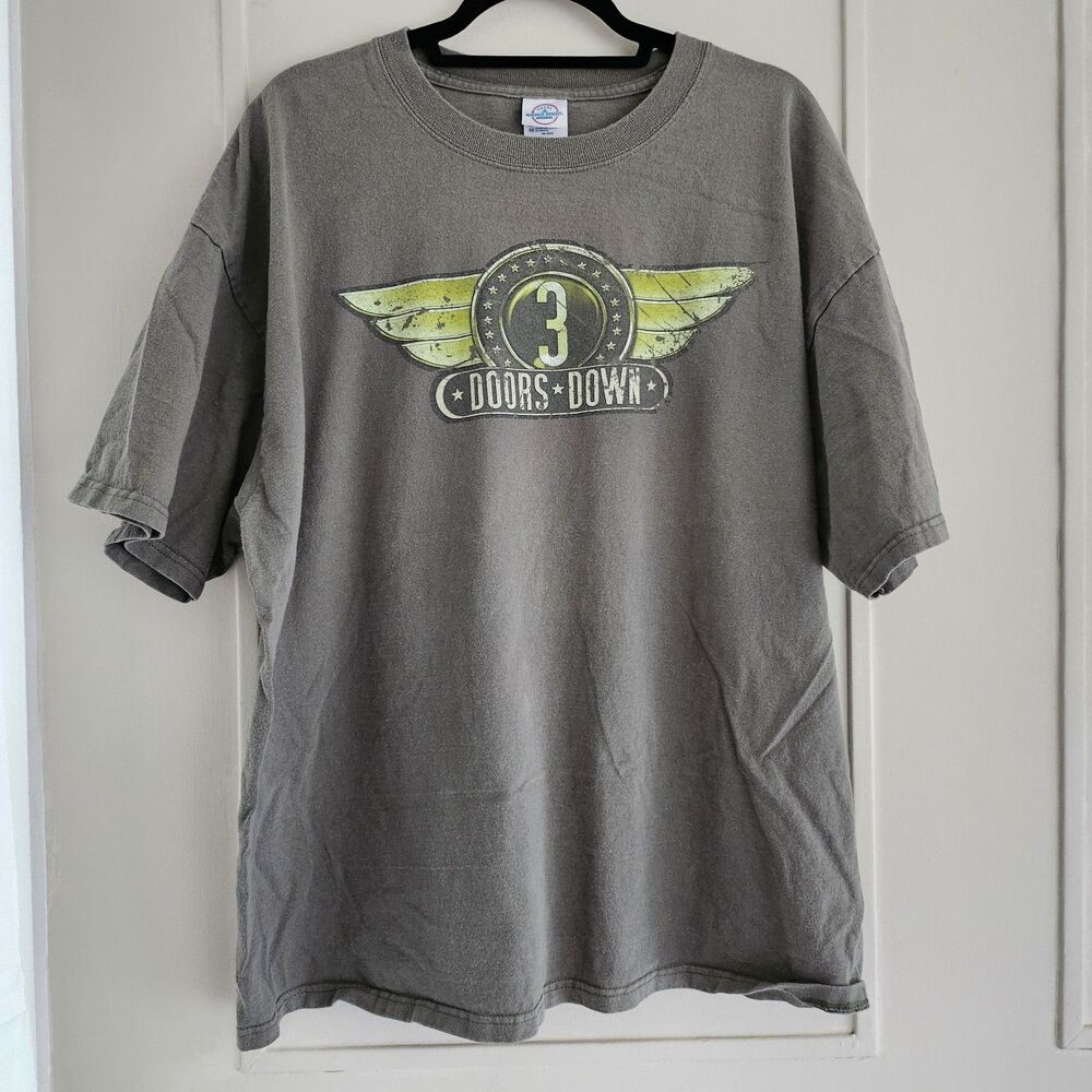 Vintage 2004 3 Doors Down Tour Shirt 2XL Delta Magnum Weight Grey Rare Logo